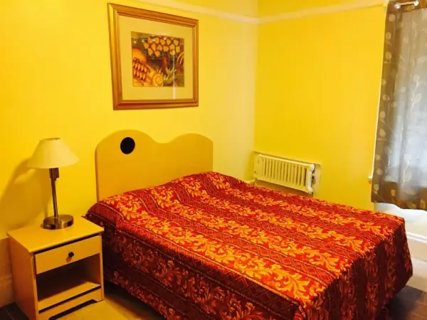 Aldrich Hotel 7